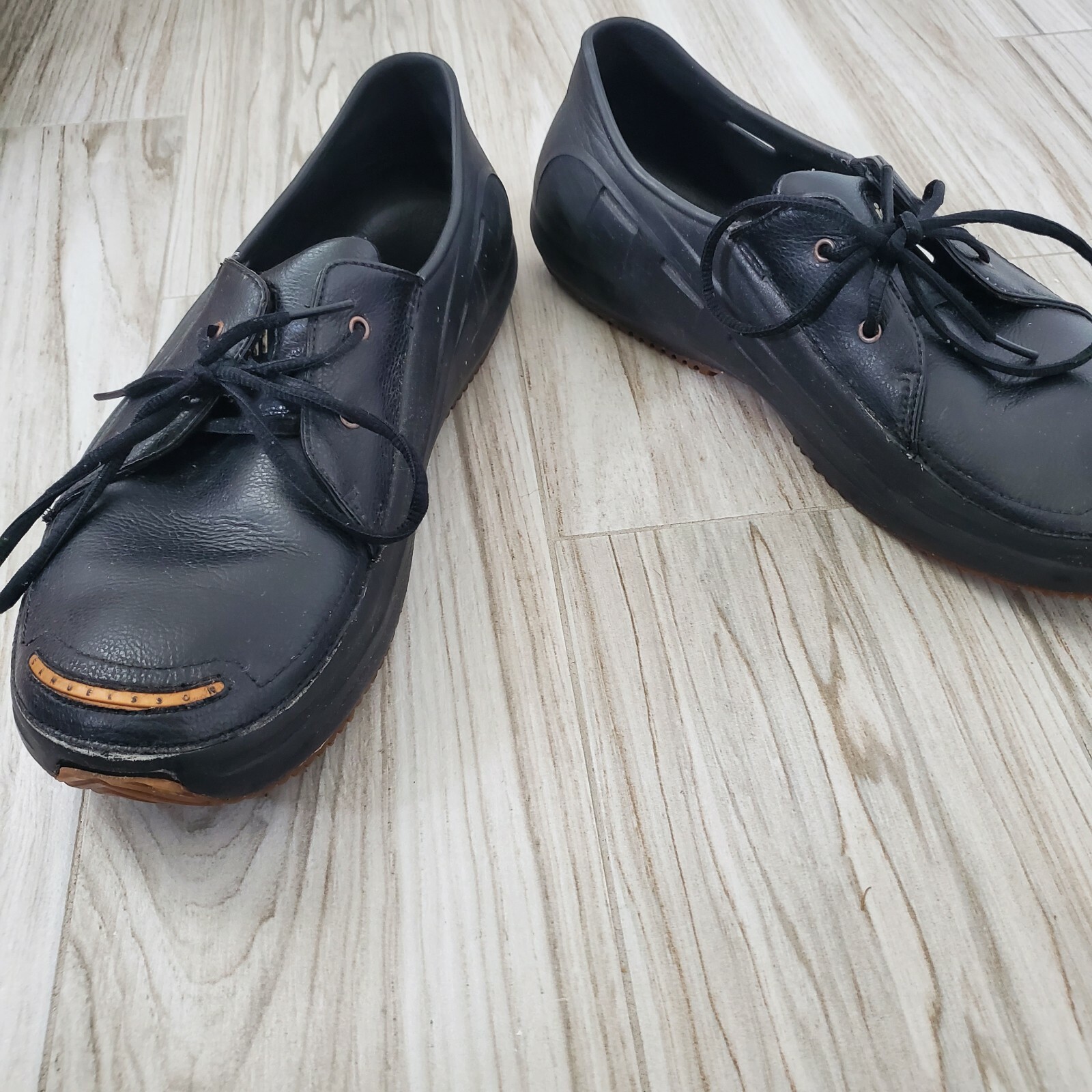 MOZO Sharkz Slip-Resistant Slip On 