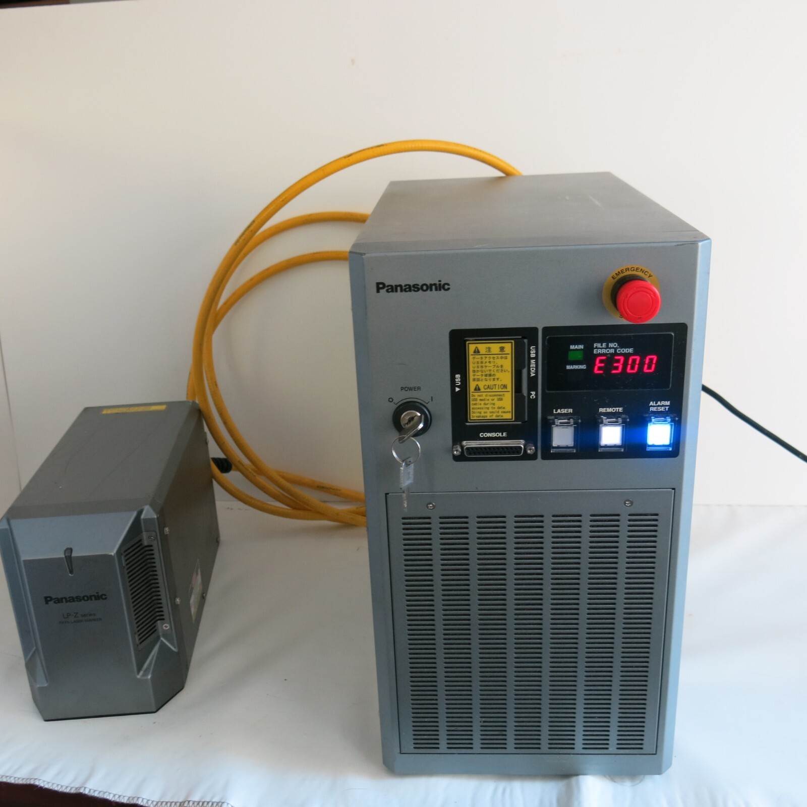 UPS(無停電電源装置) Panasonic LP-Z series FAYb Laser Marker UPS(無停電電源装置) Panasonic LP-Z series FAYb Laser Marker
