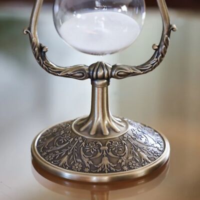 Hourglass Sand Timer 15 Minute, Vintage Flower Rotating Antique Brass Frame