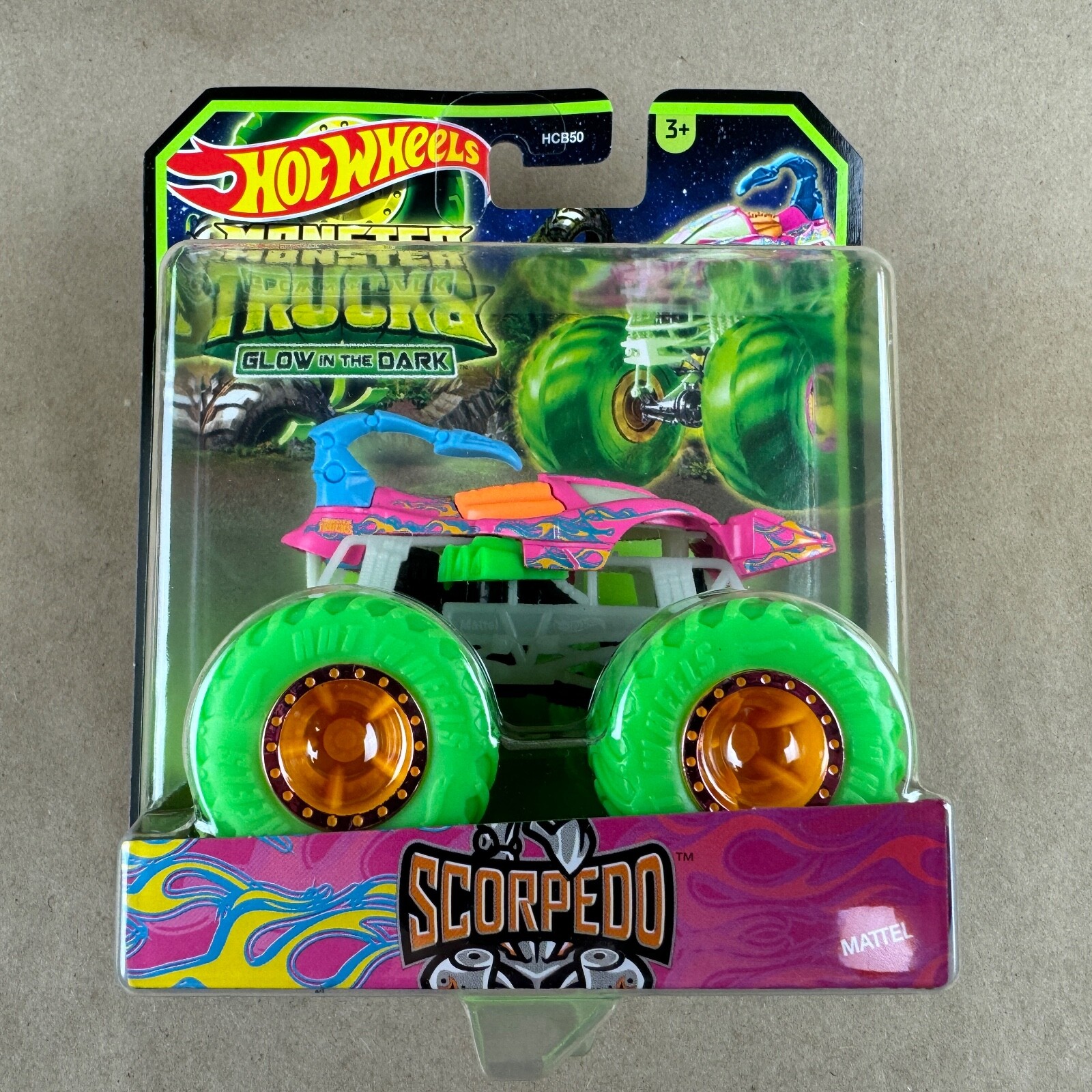 Hot Wheels Monster Trucks Glow In The Dark Scorpedo Pink