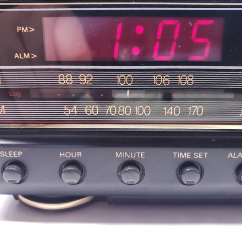 Vintage cassette radio black  Soundesign Ccr deck 1980s early 90s. (WORKING)