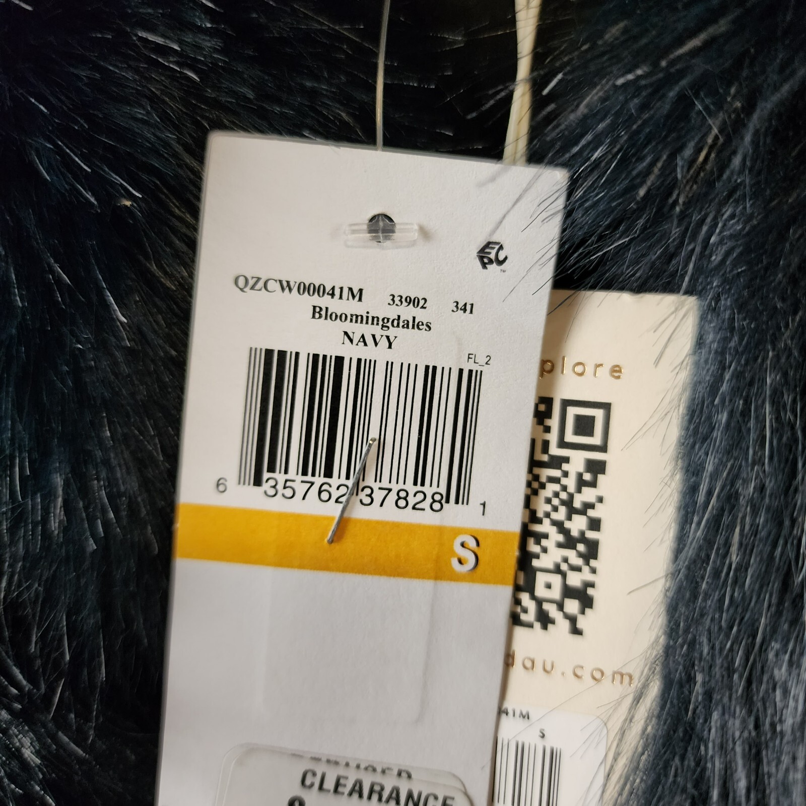 Adrienne Landau Faux Fur Shawl Women's S Navy V-Neck Short Sleeve Hook & Eye - Picture 6 of 15