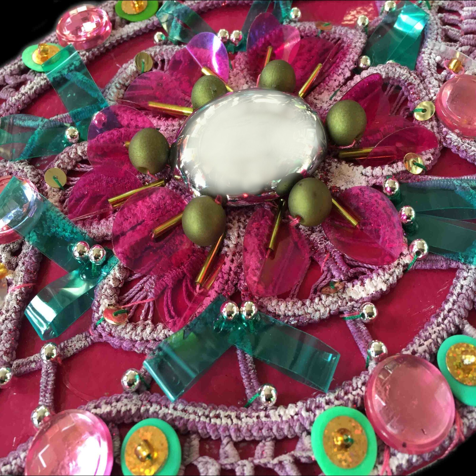 Pre-owned Amira Di Transilvania Women Accessories Belt Faux Leather Embroidered Macrame Rhinestones Pink Flowers
