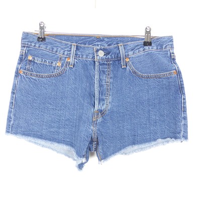 short jeans levis