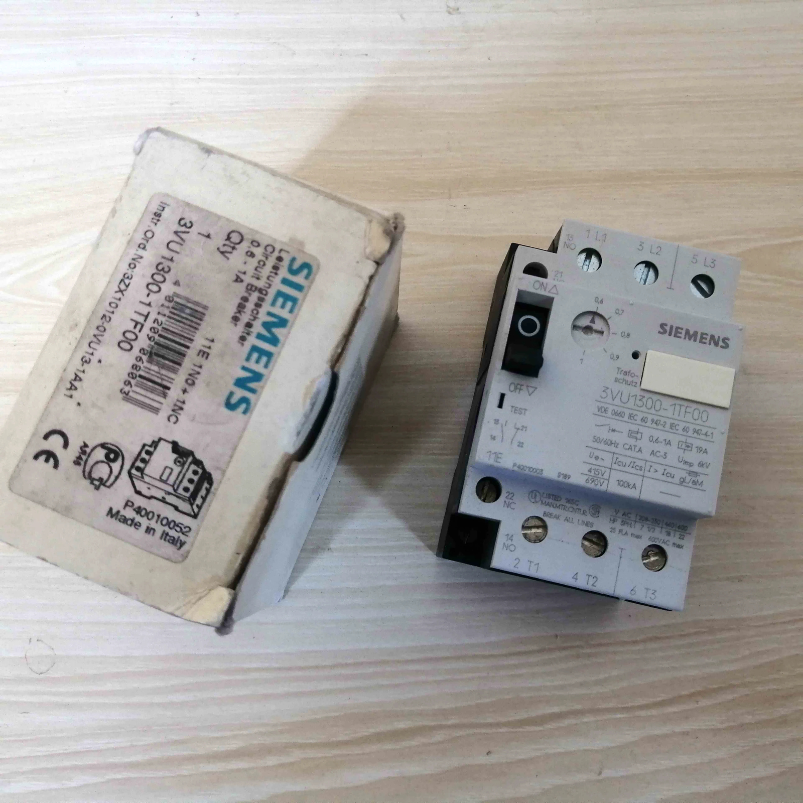 1pcs New 3VU1300-1TF00 SIEMENS motor protection circuit