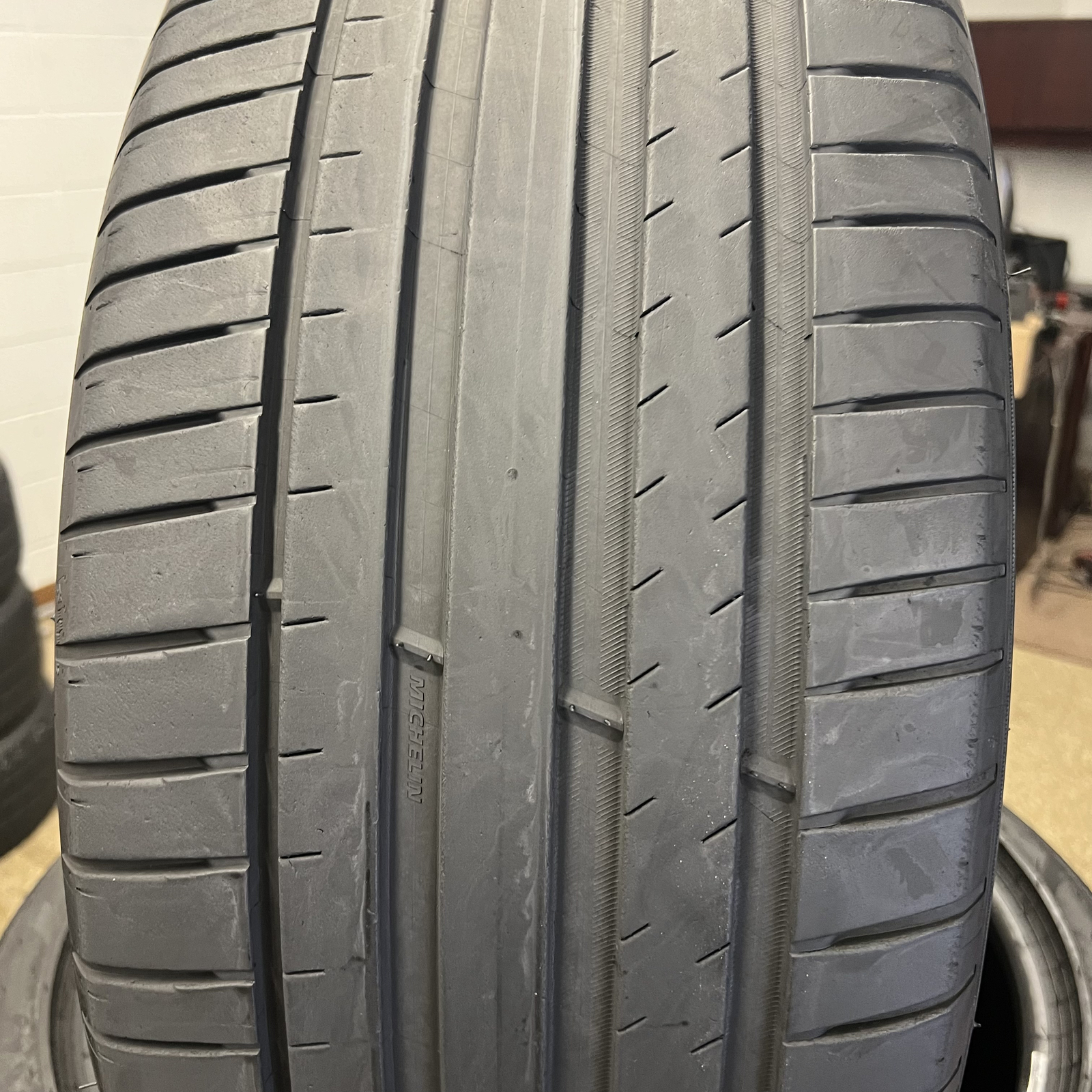 1 Tire LikeNEW MICHELIN PILOT SPORT 4 SUV 105Y 265/40R21 265/40/21 No Patch