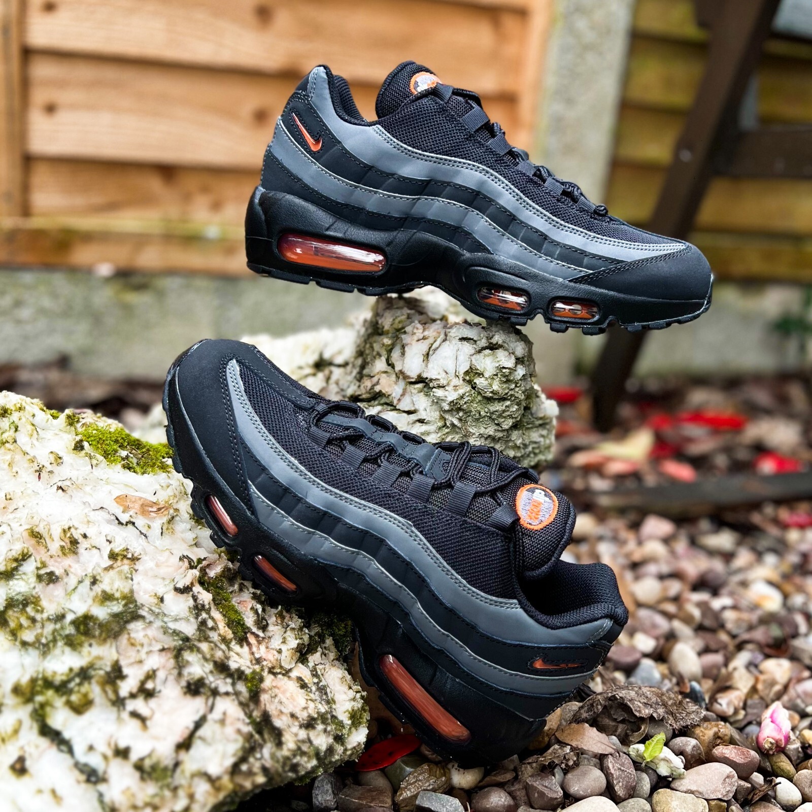 air max 95 essential black orange