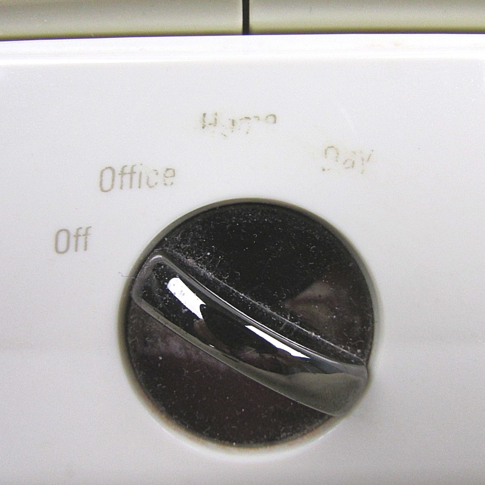 Ge Tri Folded Lighted Magnifying Makeup Mirror Home Office Day