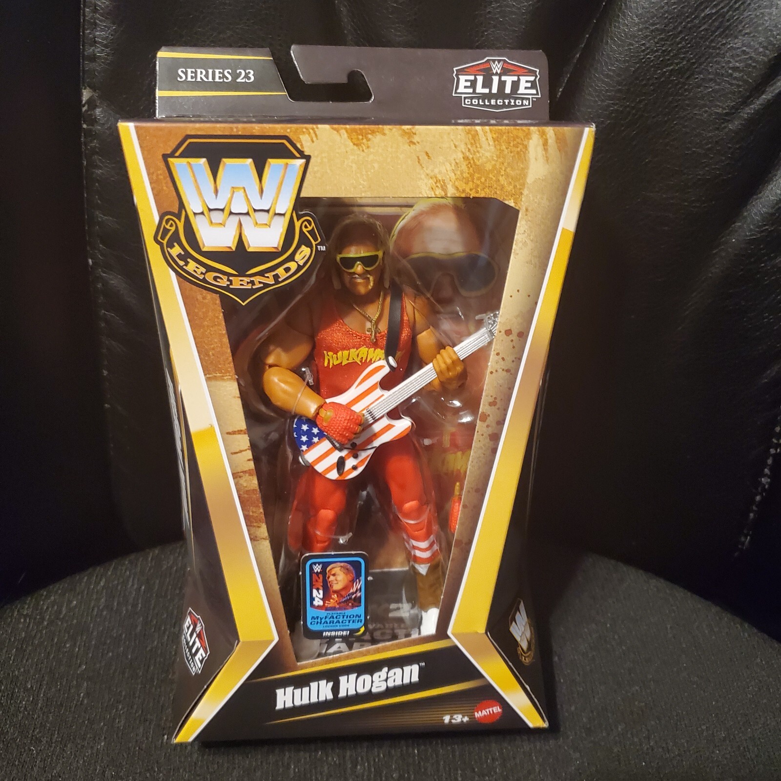 Mattel WWE Elite Legends 23 Hulk Hogan Music Video W/ Guitar