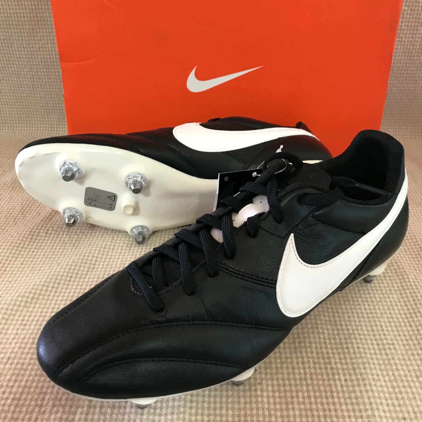 ナイキプレミアＳＧ NIKE THE NIKE PREMIER SG SOCCER CLEATS US7 /UK6/25.0cm NEW