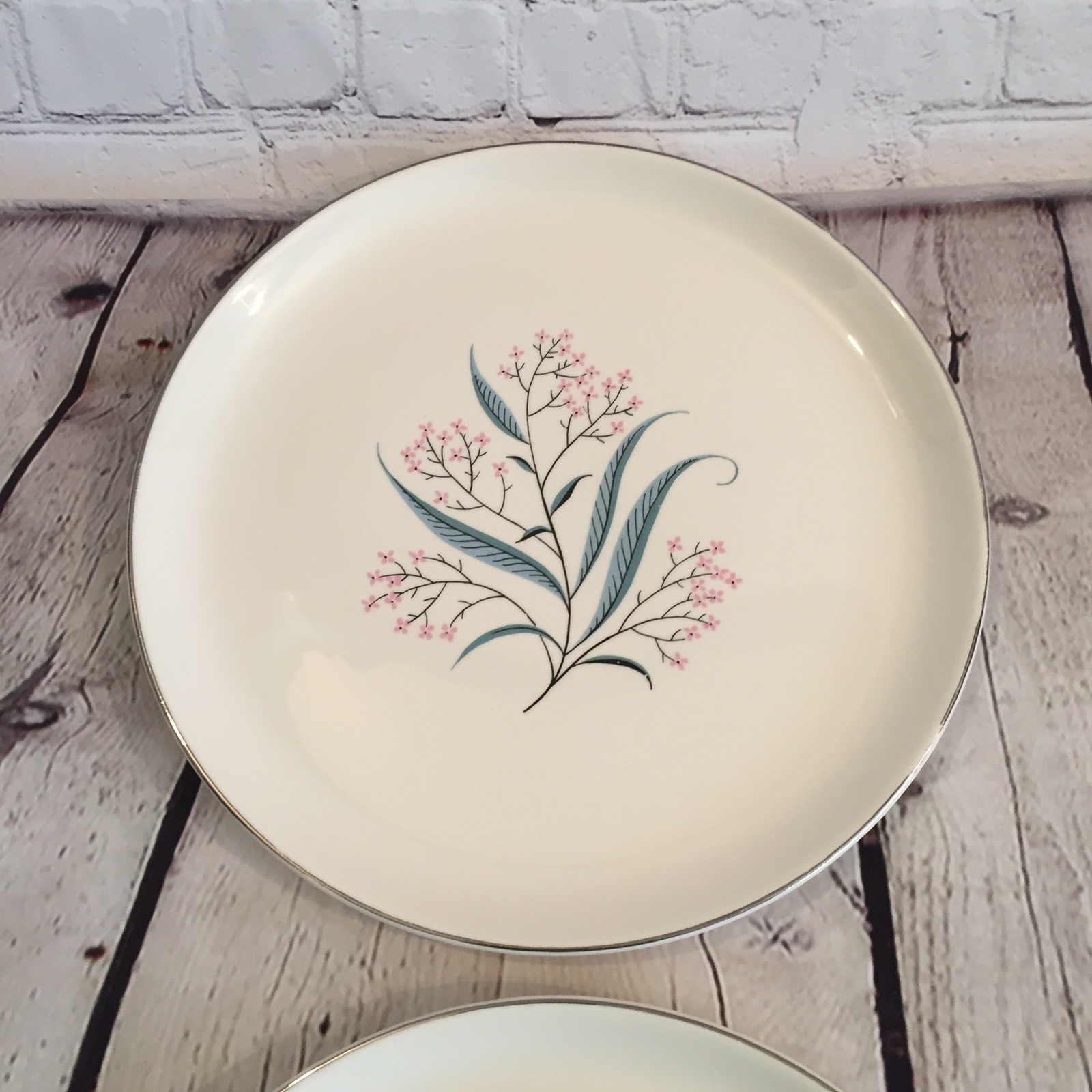 2 Vintage Alliance China Co Replacement Dinner Plates Regal Pattern  22K Gold