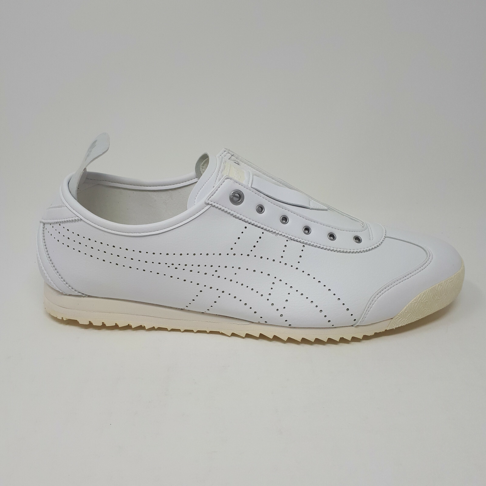 onitsuka tiger size 11