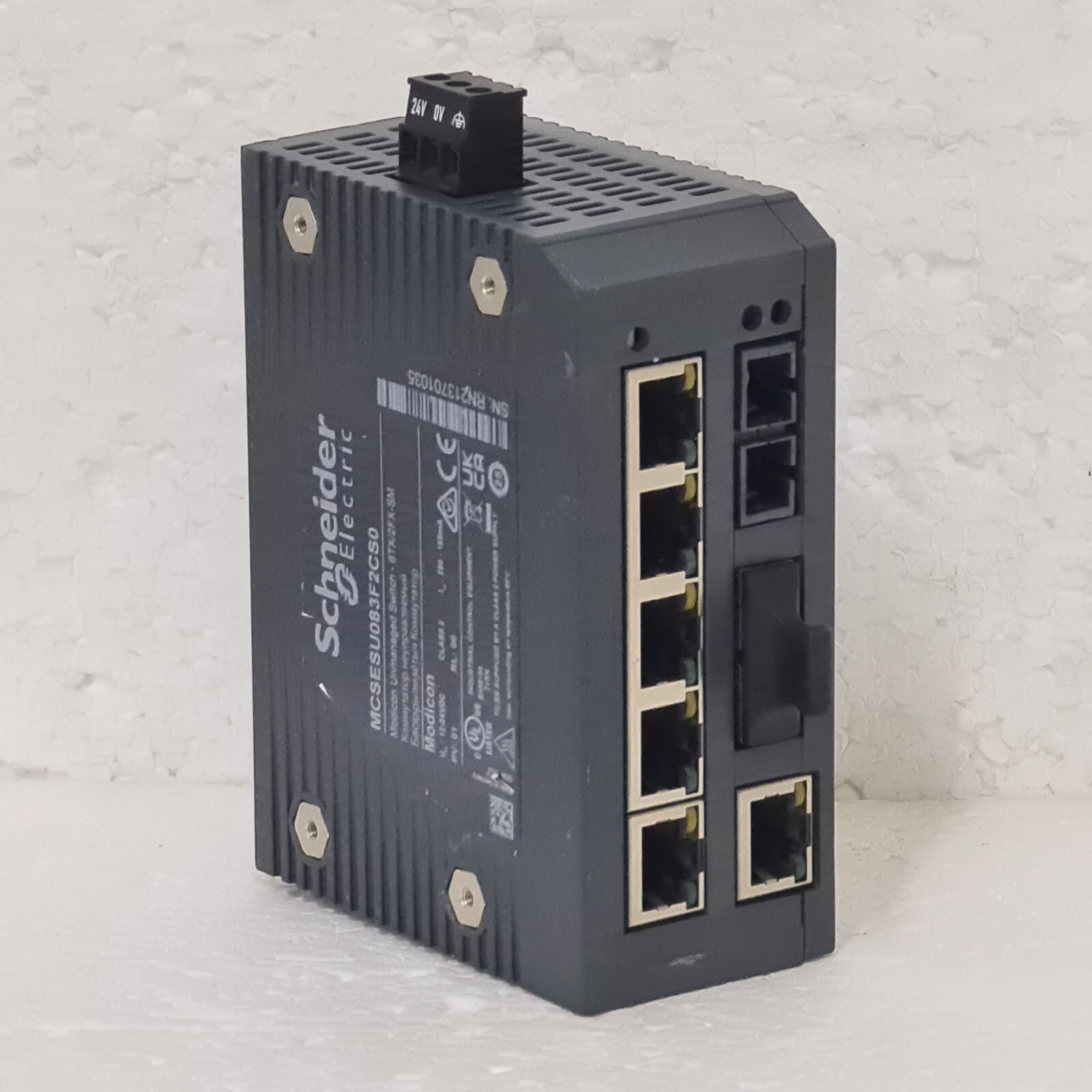 Schneider MCSESU083F2CS0 Modicon Standard Unmanaged Switch 6TX/2FX