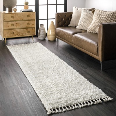 Neva Modern Tasseled Shag Runner Rug 2' 6'' x 6' Ivory