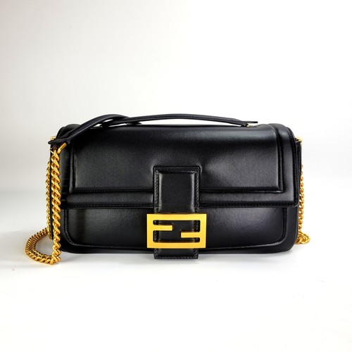 ★関税込★FENDI★Baguette Chain Midi Leather Bag Black★ Baguette Chain Midi Leather Black | Fendi
