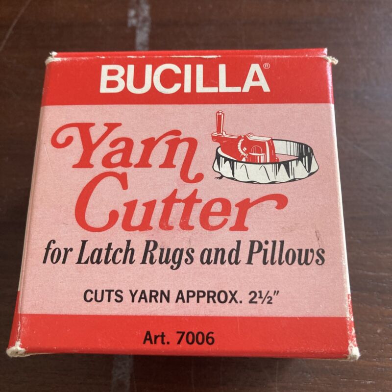 VINTAGE BUCILLA YARN CUTTER FOR LATCH RUGS & PILLOWS CUTS YARN 2 1/2"