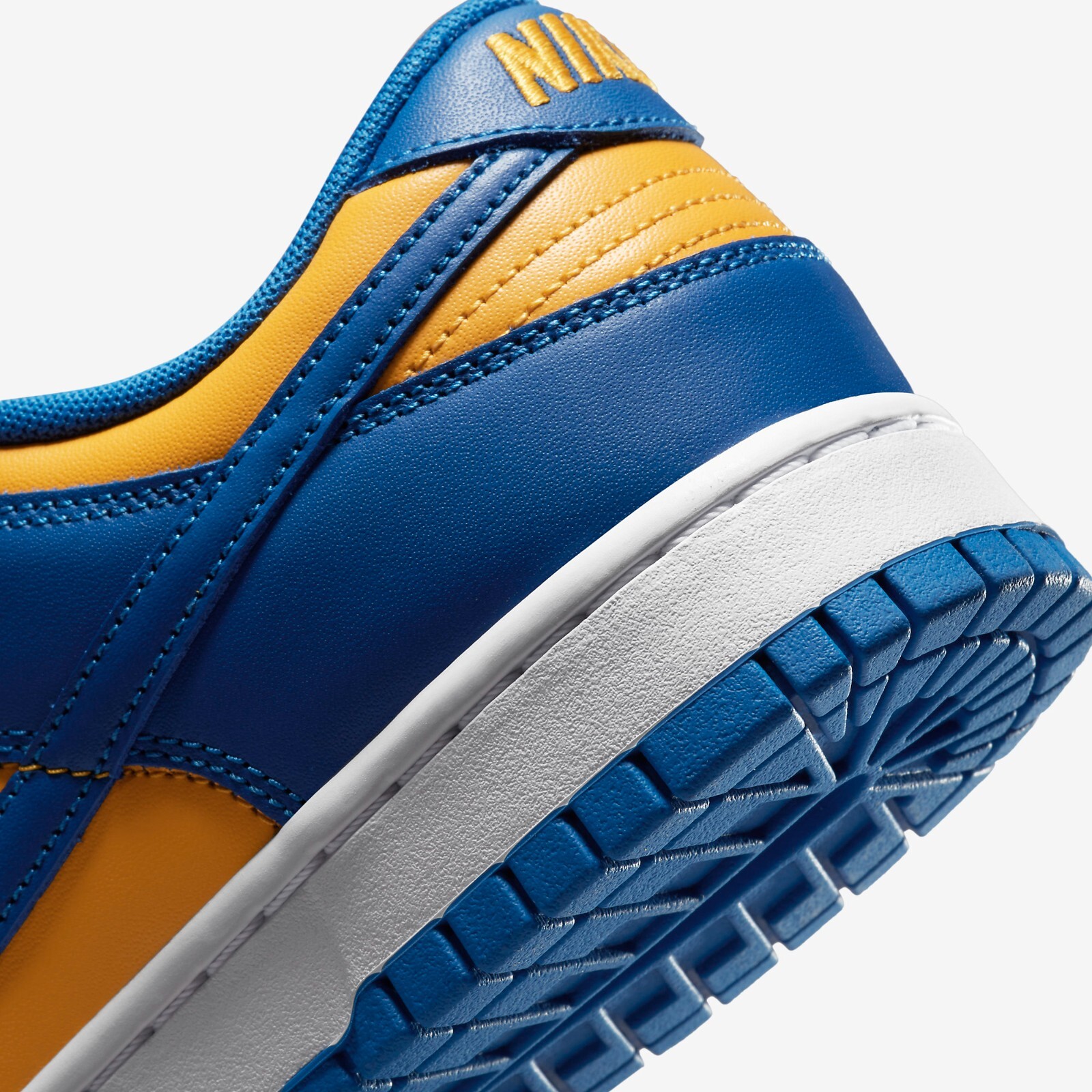 NIKE NIKE DUNK LOW RETRO SHOES 'UCLA / BLUE JAY AND UNIVERSITY GOLD' (DD1391-402)