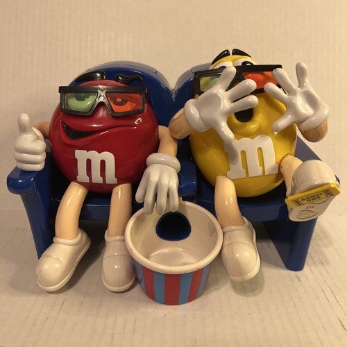 ぬいぐるみ M&M's At The Movies Dispenser M&M's At The Movies In 3-D Candy Dispenser Red and Yellow