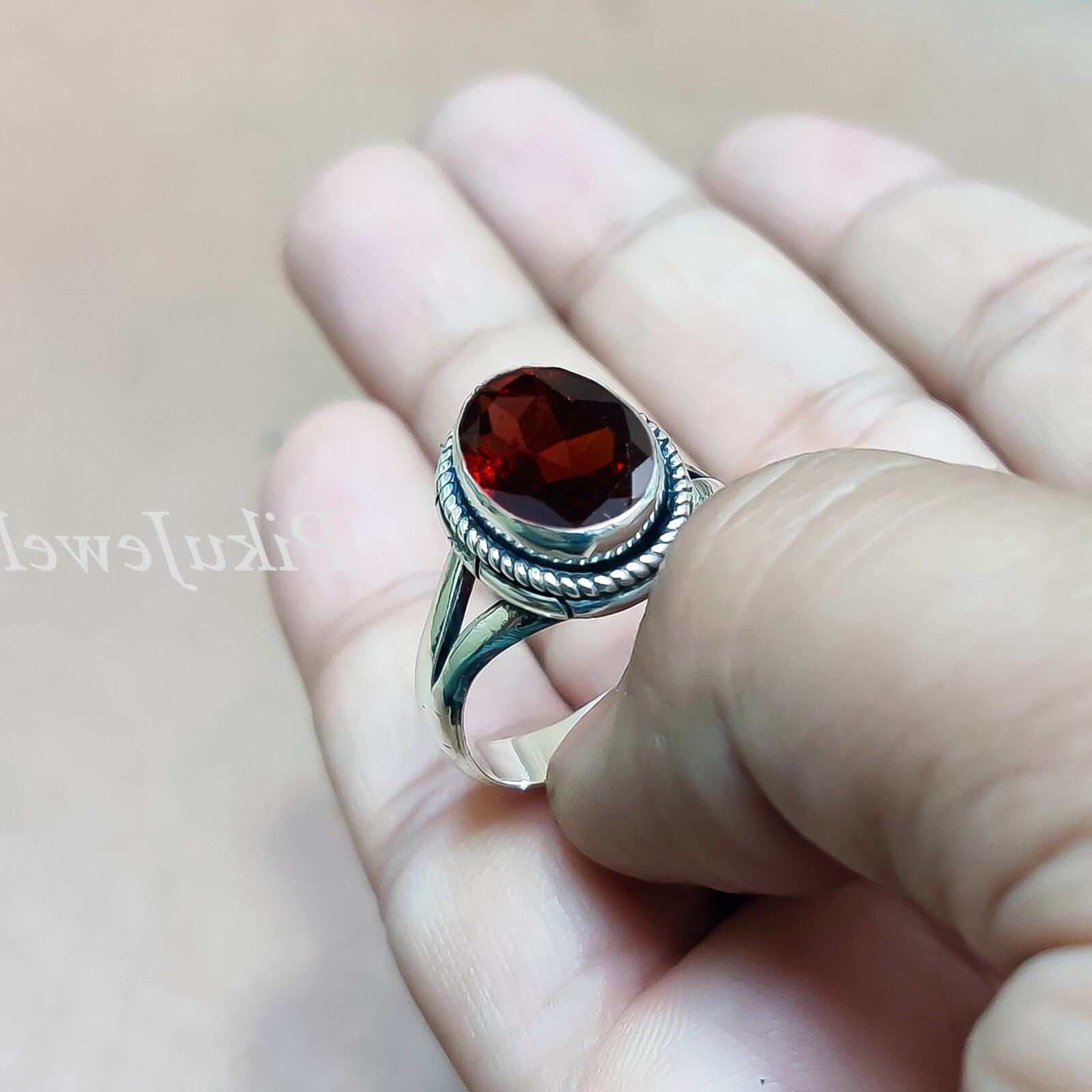 Faceted Garnet Gemstone 925 Sterling Silver Ring Unique Faceted Garnet Gemstone 925 Sterling Silver Ring Unique