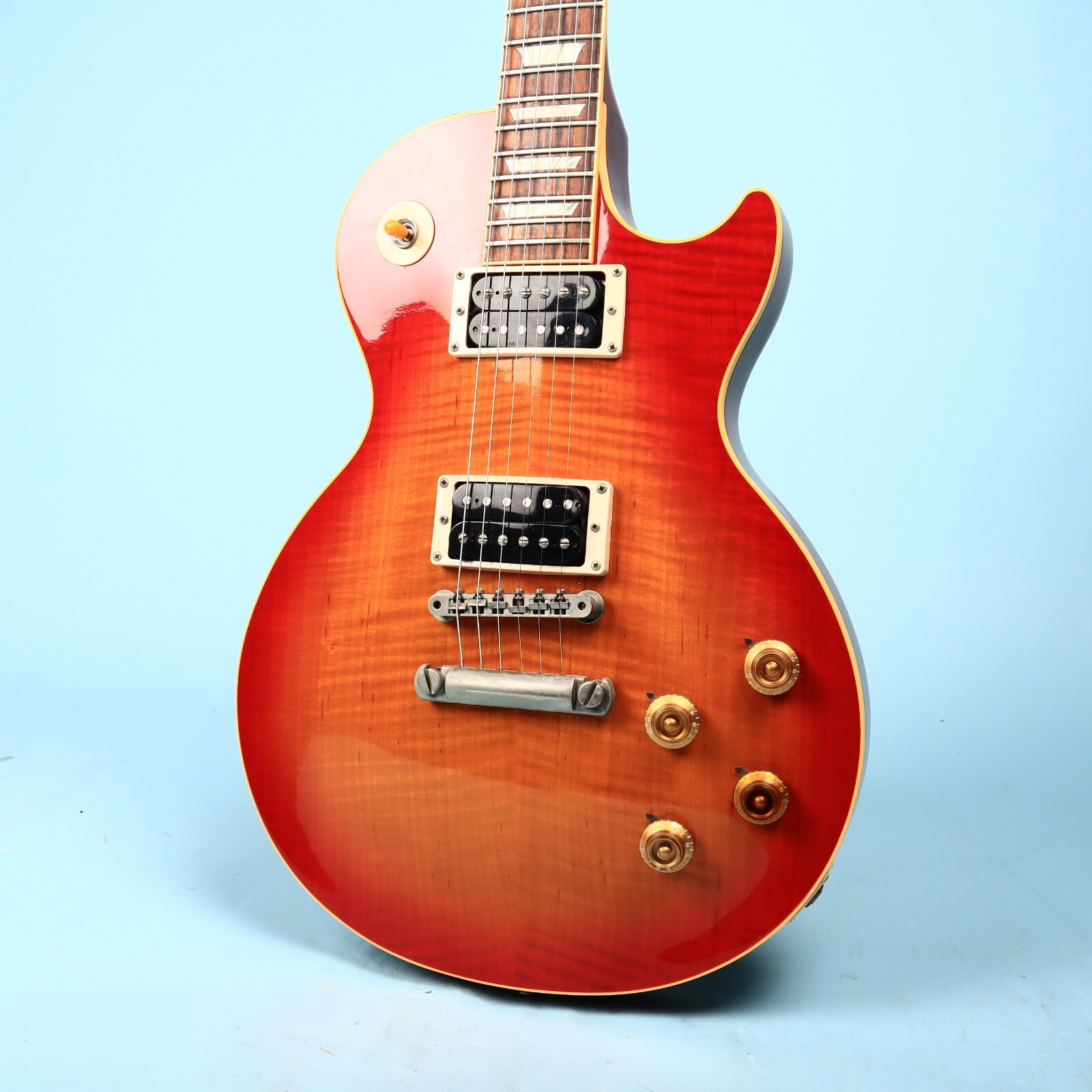 ギター gibson Les Paul Classic Refinished 1995 1995 Gibson Les Paul Classic Premium Plus Heritage Cherry