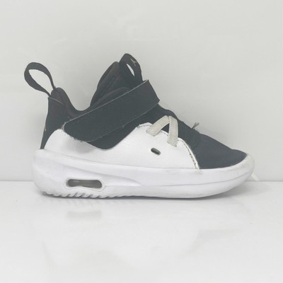 

Черные баскетбольные кроссовки Nike Girls Air Jordan FC AJ7319-021, размер 6C, Черный, Air Jordan First Class