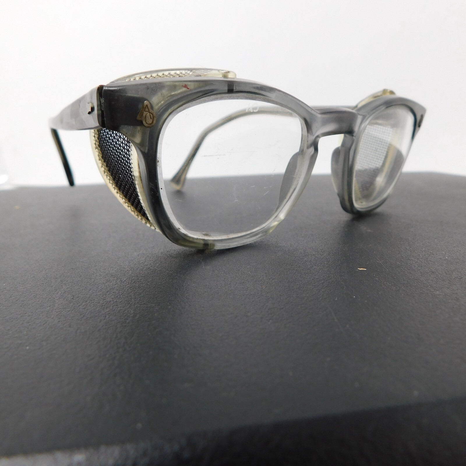 AO American Optical Flexi-Fit Safety Glasses 6M Z87 24 46 AO American Optical Flexi-Fit Safety Glasses 6M Z87 24 46