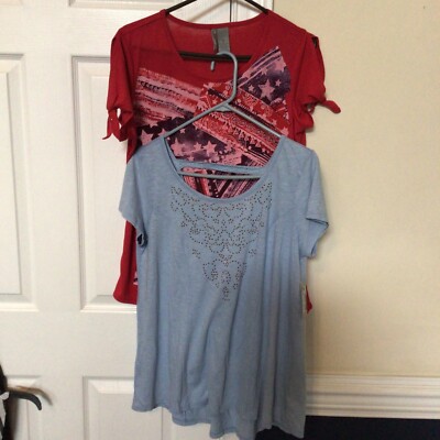 SET OF LADIES SZ SMALL ND WEEKEND BLUE & RED KNIT CAPSLEEVE TOPS/Retail$72