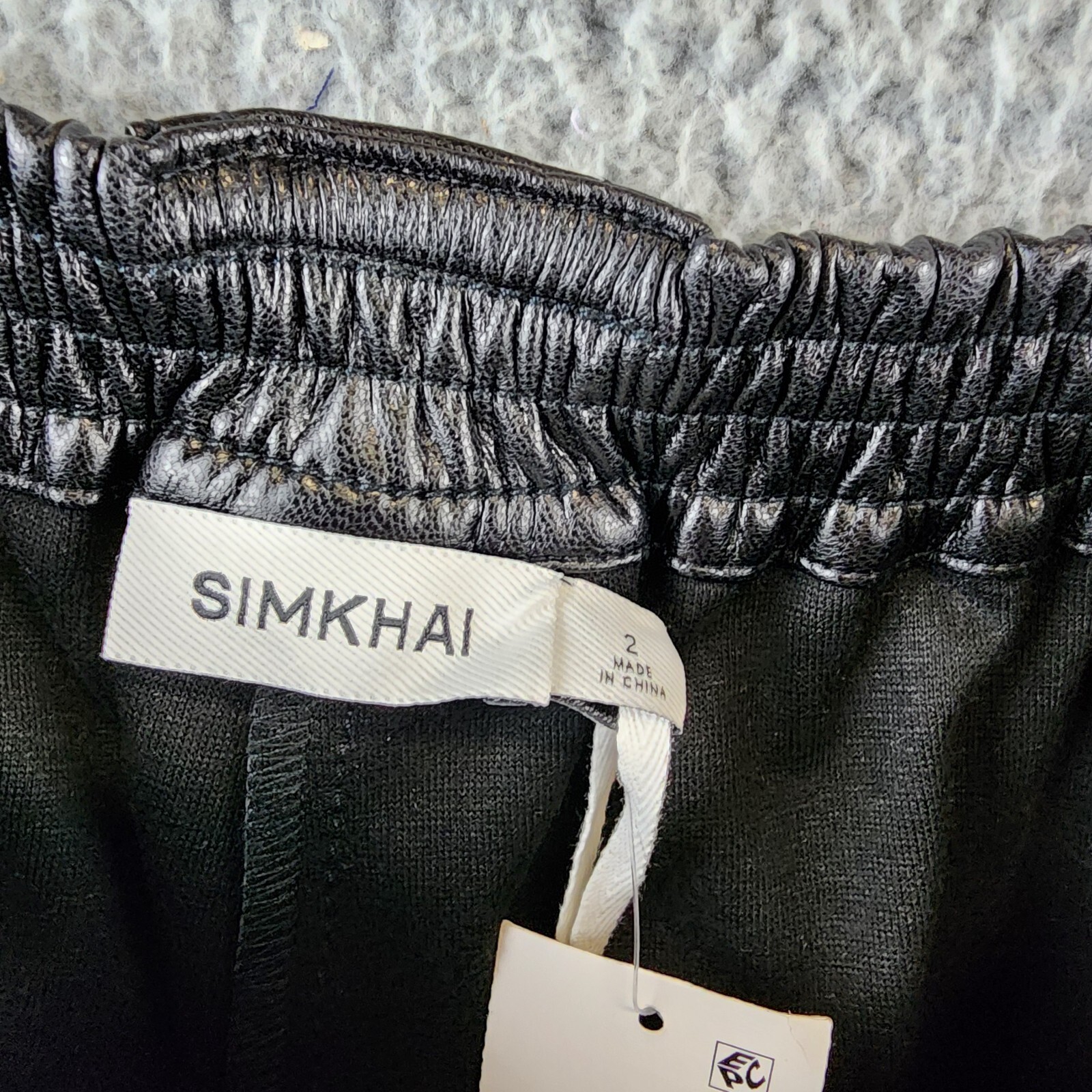 SIMKHAI Sofia Vegan Leather Cargo Pants Women's 2 Black Elastic Waist Snap Zip - Picture 8 of 13