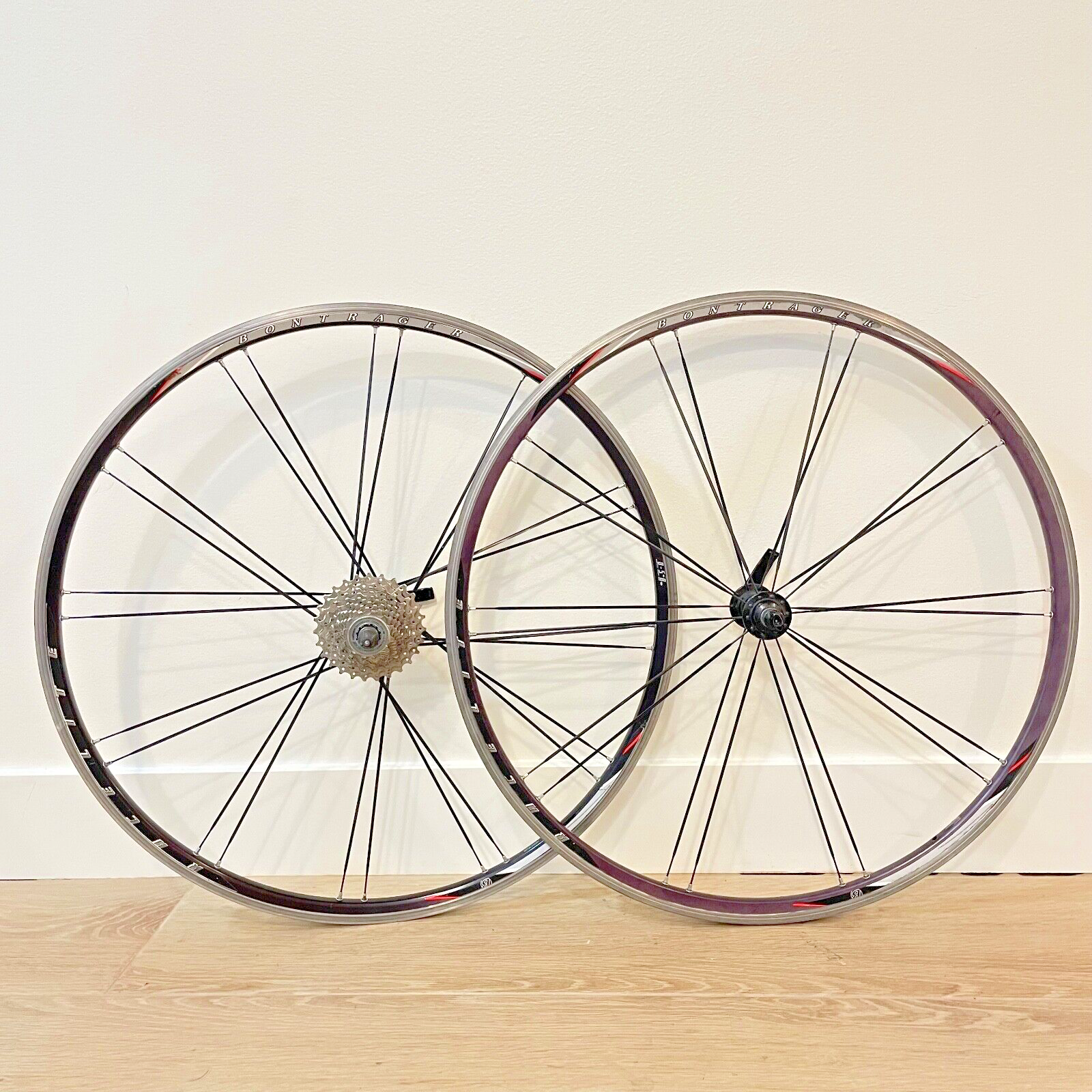 BONTRAGER RACELITE 700C ホイールセット10速中古美品 $_57.JPG?set_id=880000500F
