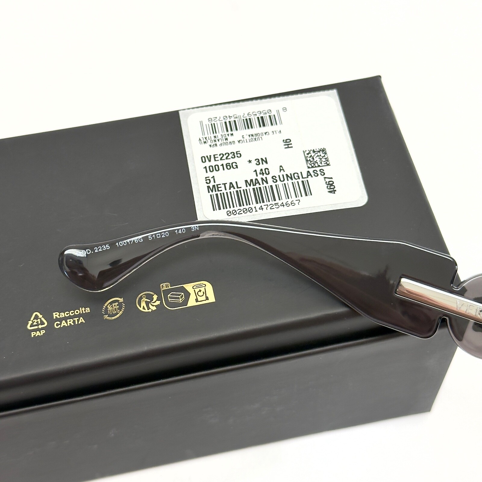 Pre-owned Versace Biggie Medusa Silver Mirrored Stud Unisex Mask Sunglasses Ve2235 2235 In Gray