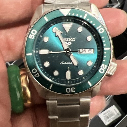 Pre-owned Seiko 5 Sports Automatic Green Dial Stainless Steel Men's Watch Srpd61(special $