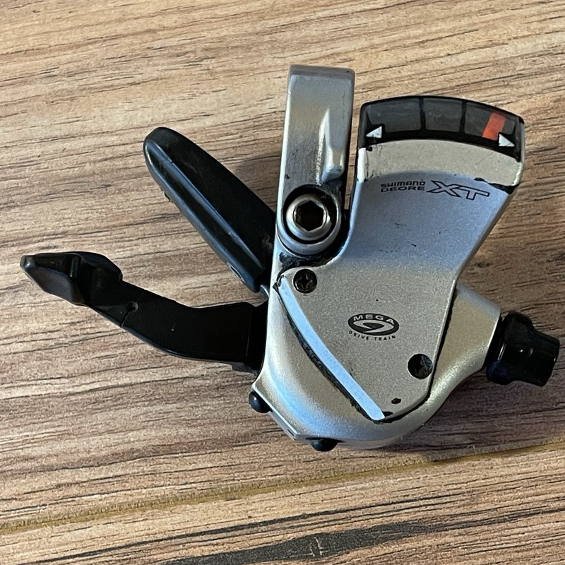 Shimano Deore XT SL-M750 RIGHT ONLY Triple Mega 9 Shifter