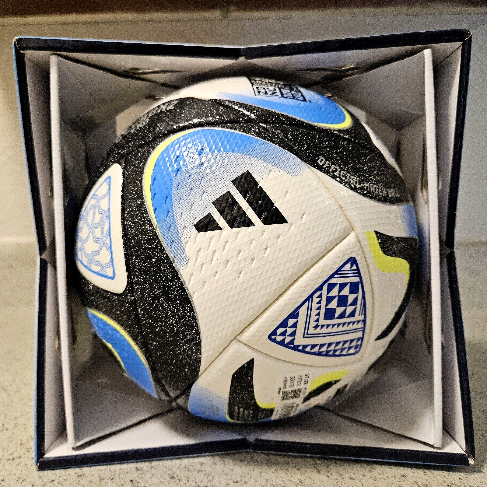 小*背様 adidas サッカーボール OCEAUNZ PRO 小*背様 adidas サッカーボール OCEAUNZ PRO Adidas FIFA Womens