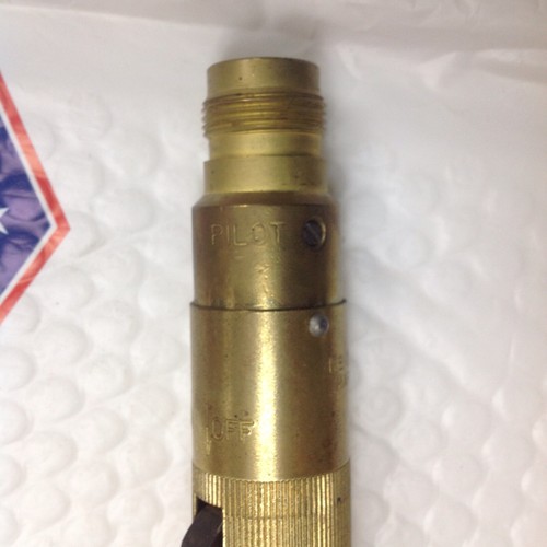 AUTOMATIC HARRIS CUTTING WELDING TORCH HANDLE 18-4 W PILOT Propane Or Acetylene.