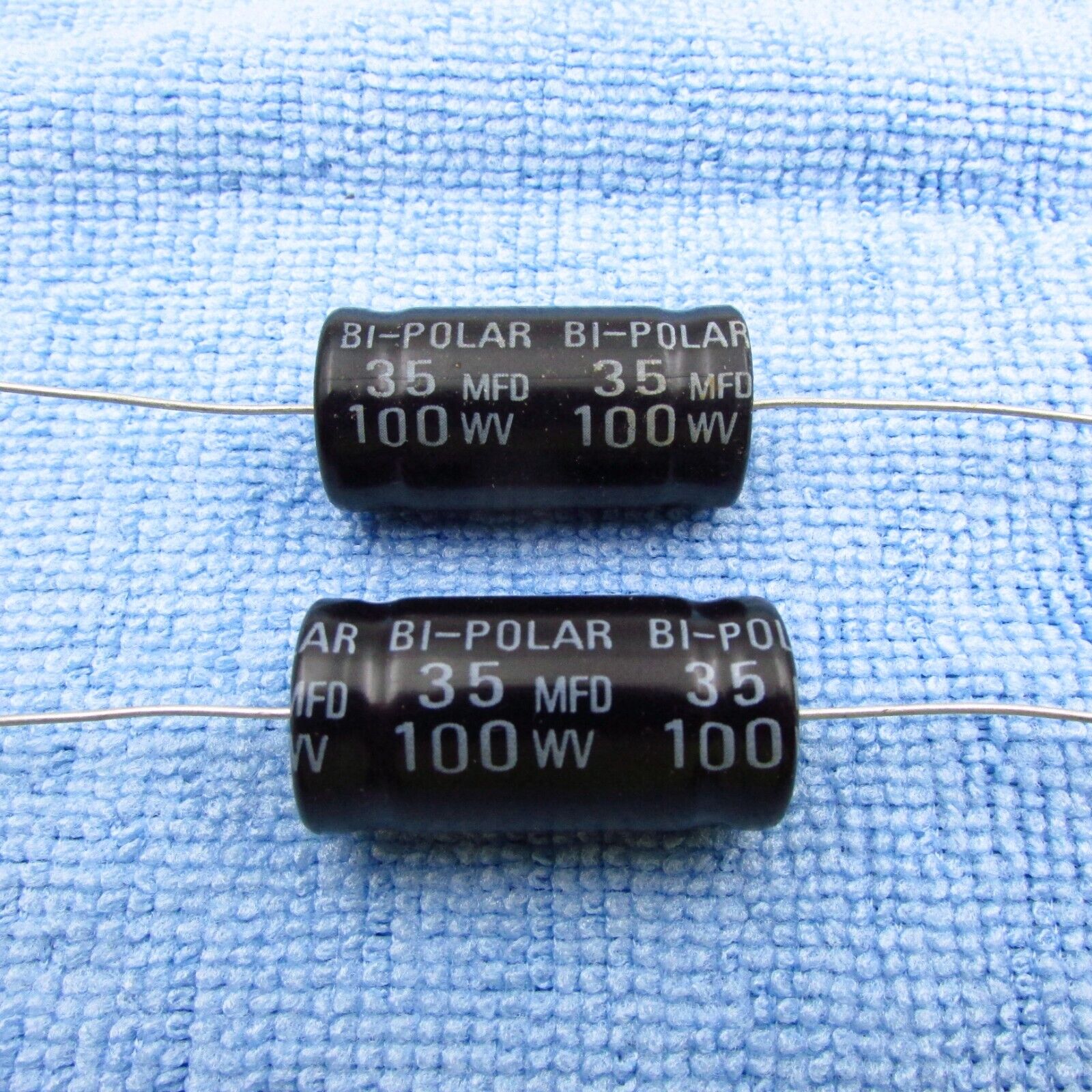 Qty (2) 35uF Mfd 100V Electrolytic BI-Polar Speaker Qty (2) 35uF Mfd 100V Electrolytic BI-Polar Speaker