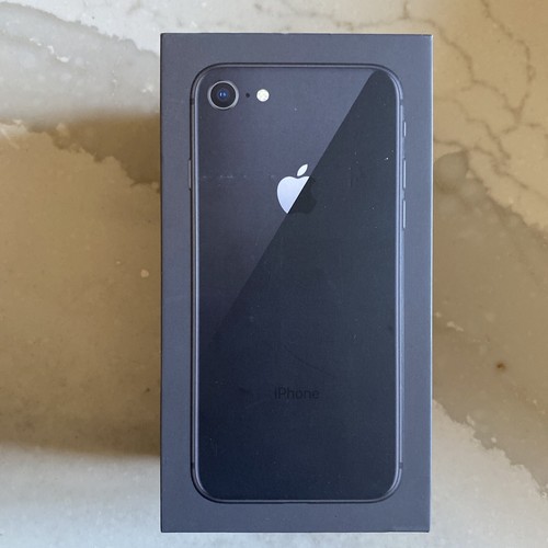 iPhone8 本体　箱付き $_12.JPG?set_id=880000500F