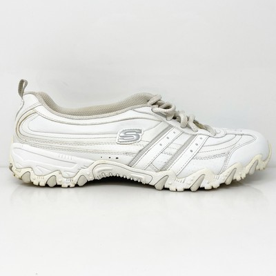

Skechers Womens Memory Foam D Lite 21218 Белая повседневная обувь Кроссовки Размер 9, Белый, Memory Foam D Lite