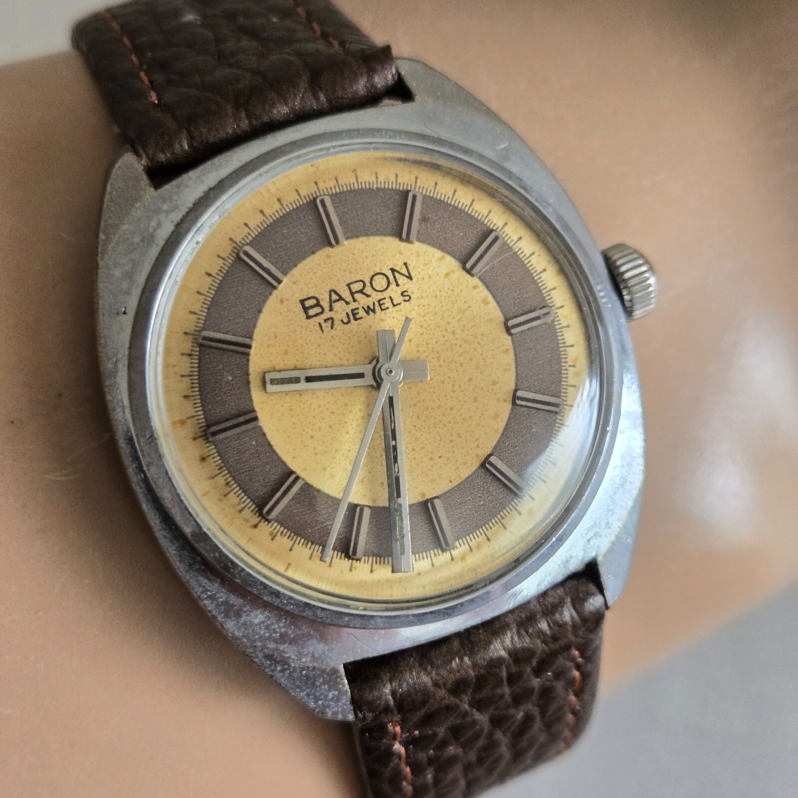 Vintage BARON 17Jewels Men's Manual winding watch UT 30 Vintage BARON 17Jewels Men's Manual winding watch UT 30