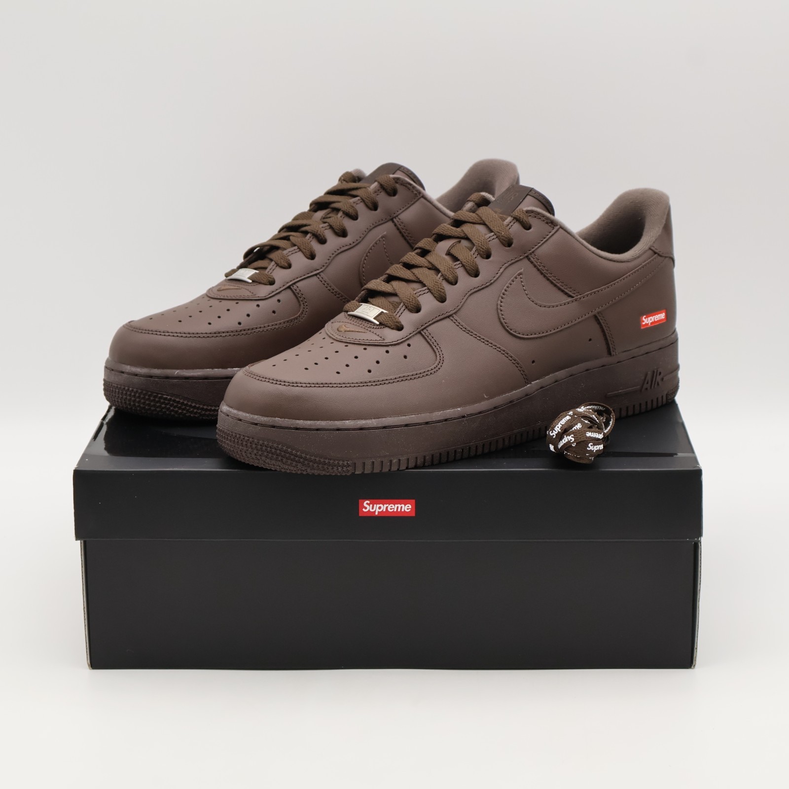 ★大人気★NIKE×シュプリームコラボ★ ブラウン CU9225-200 CU9225-200 Supreme Nike Air Force 1 Low Baroque Brown
