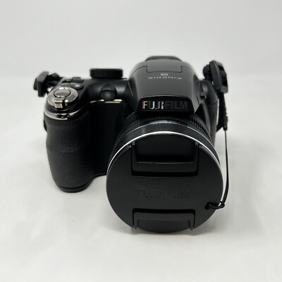 Fujifilm FinePix S4300 14MP Digital Bridge Camera - Black - Tested & Working