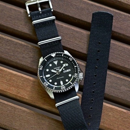 Pre-owned Seiko 5 Sports Automatic Black Dial Nylon Analogue Men's Watch Srpd55k3 Usau