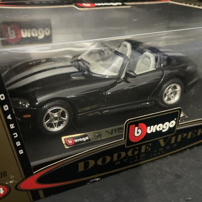 Burago 1/24 Scale Diecast 1565 - Dodge Viper RT/10 1993 - Black