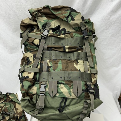 訳アリ品　未使用　米軍放出品　CFP-90　インターナルフレームバックパック 訳アリ品 未使用 米軍放出品 CFP-90 インターナルフレームバックパック