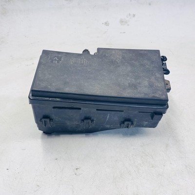 13 14 15 16 FORD ESCAPE Engine Fuse Relay Box