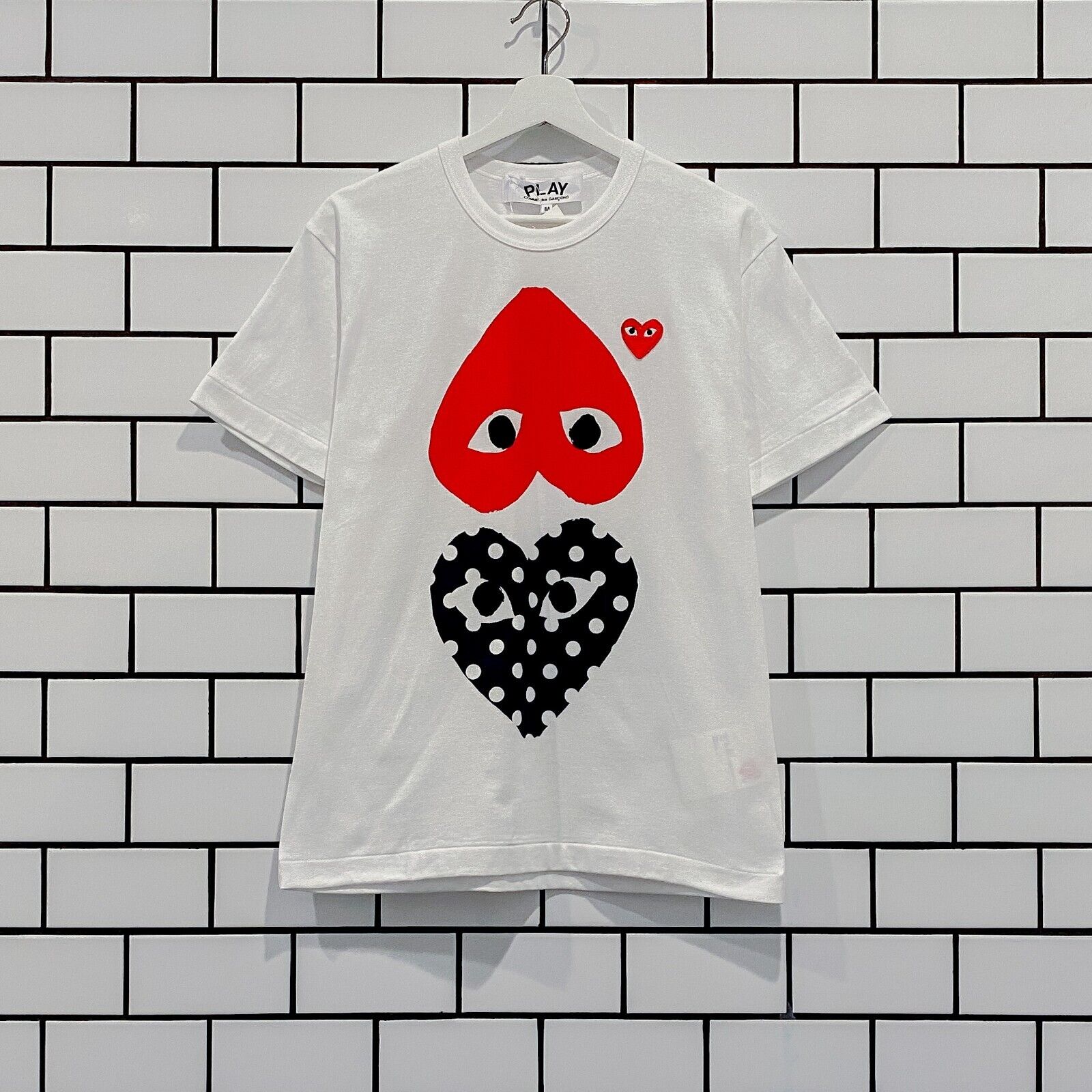 COMME DES GARCONS CDG PLAY POLKA DOT WITH UPSIDE DOWN HEART COMME DES GARCONS CDG PLAY POLKA DOT WITH UPSIDE DOWN HEART