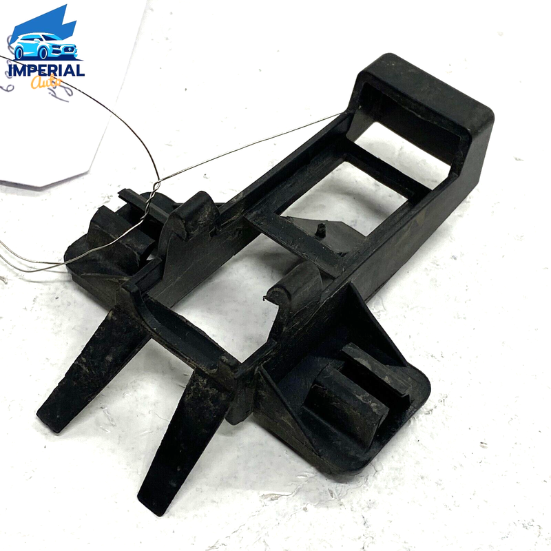 Used 15-18 Audi Q3 Smart Keyless Key Less Entry Antenna Bracket OEM 8U0907525