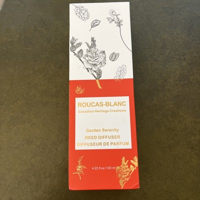 ROUCAS BLANC Perfume Grade Reed Diffuser with Real Flowers, Gardenia and Jasm...