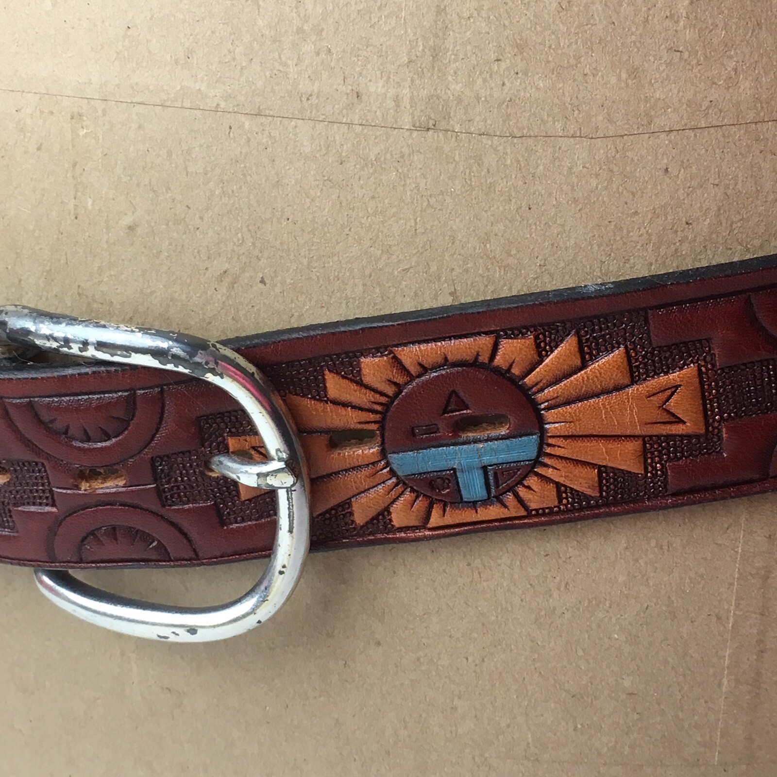 Vintage Tooled Aztec Southwestern Print Brown Leather Belt 1.5