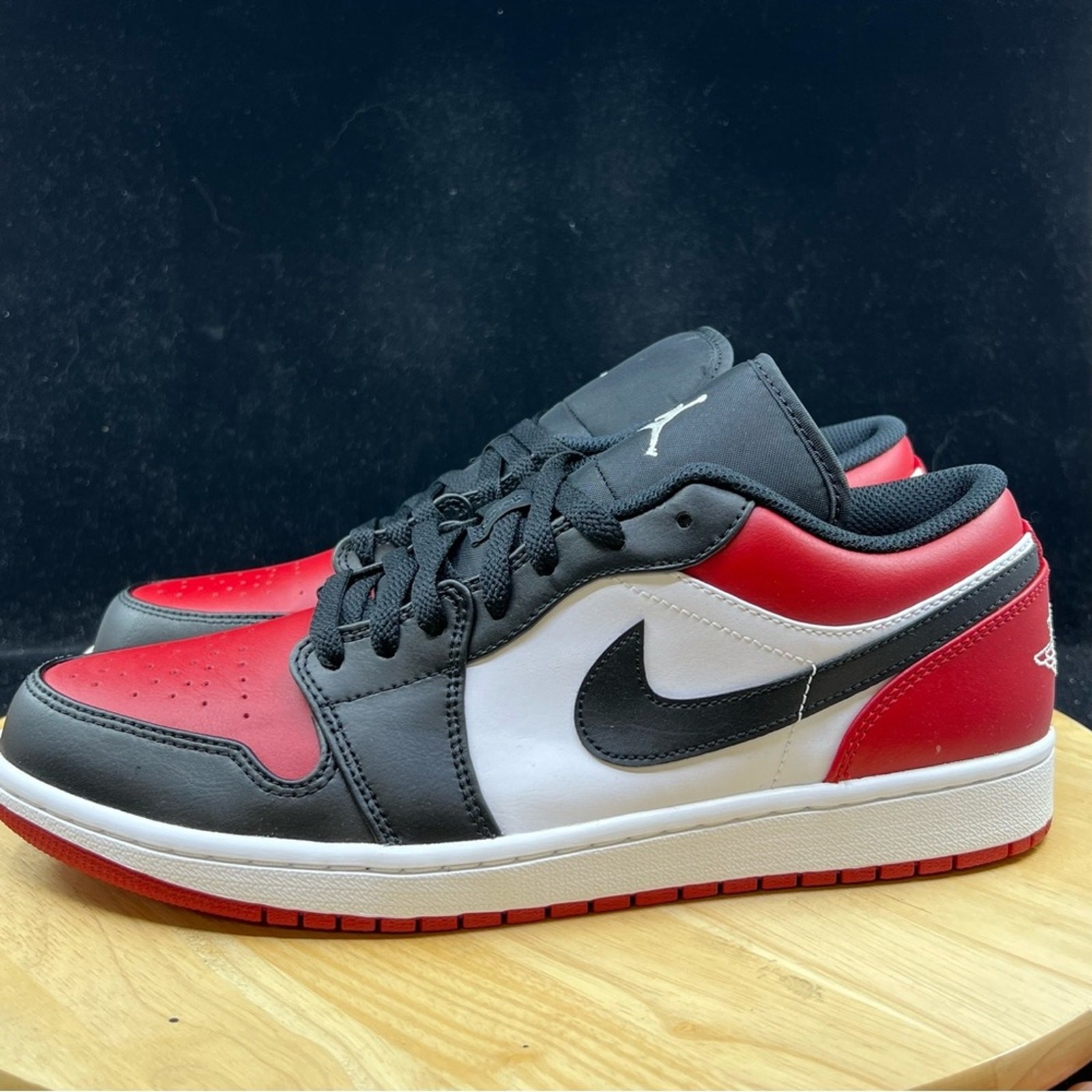 Nike Air Jordan 1 Low Shoes Bred Toe Black Red White 553558-612 Men's NEW Sz 13