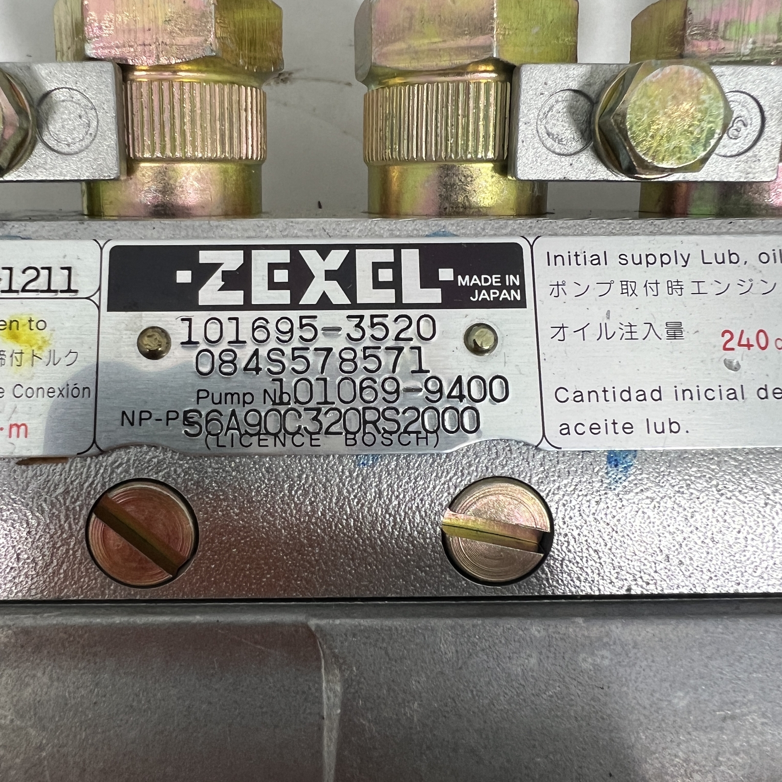セル Zexel Injection Pump Fits Diesel Engine 101069-9400 (101695